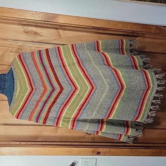 Vintage Ralph Lauren Lambswool Serape Poncho - Picture 7 of 14